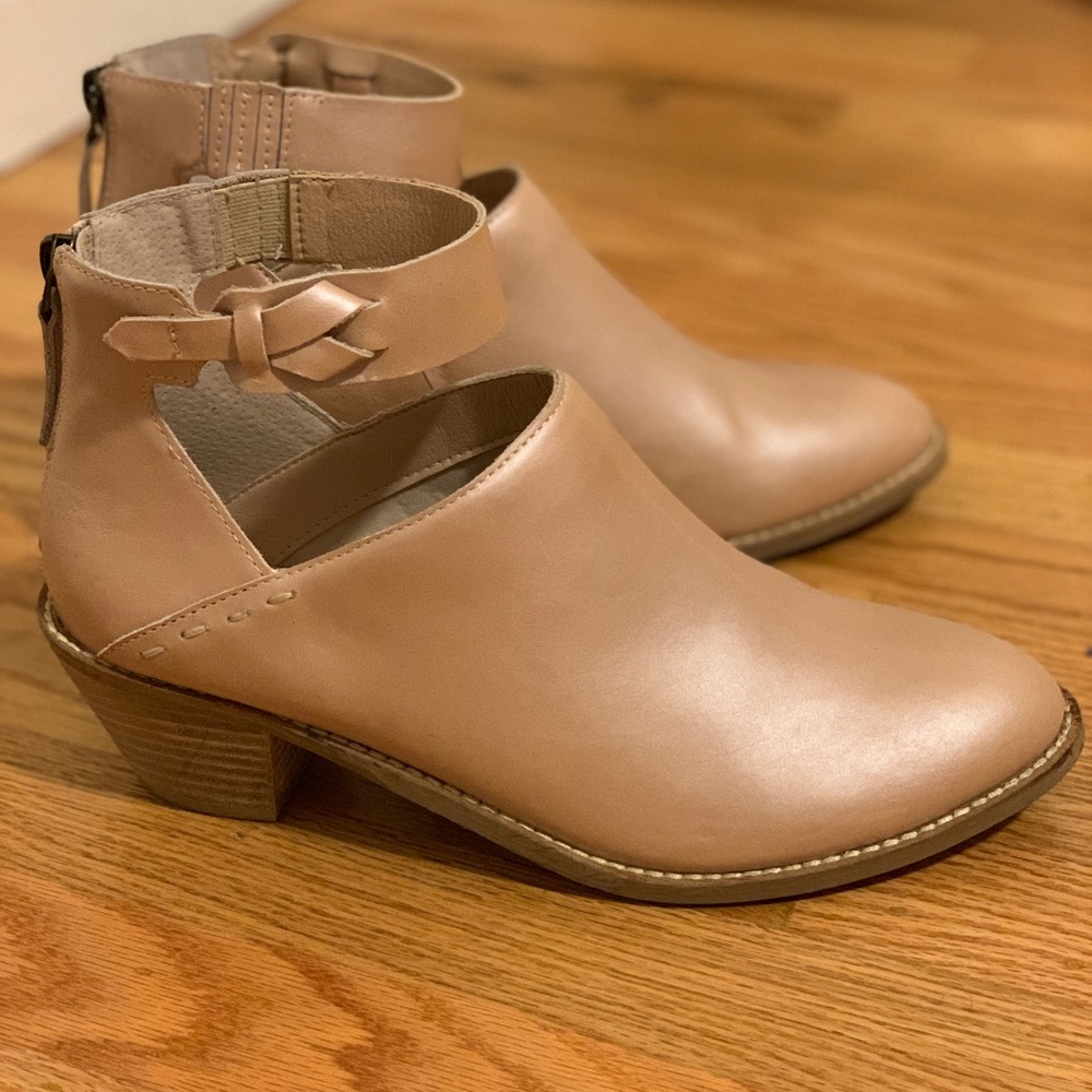 Kelsi Dagger Brooklyn booties